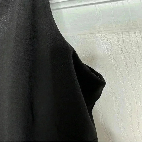 Le Chateau Tank Top Adjustable Spaghetti Straps Black Size Extra Small - Picture 14 of 16